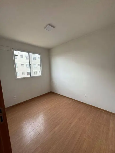 Foto 6 de Apartamento com 2 quartos à venda, 43m2 em Vila Jaiara, Anapolis - GO