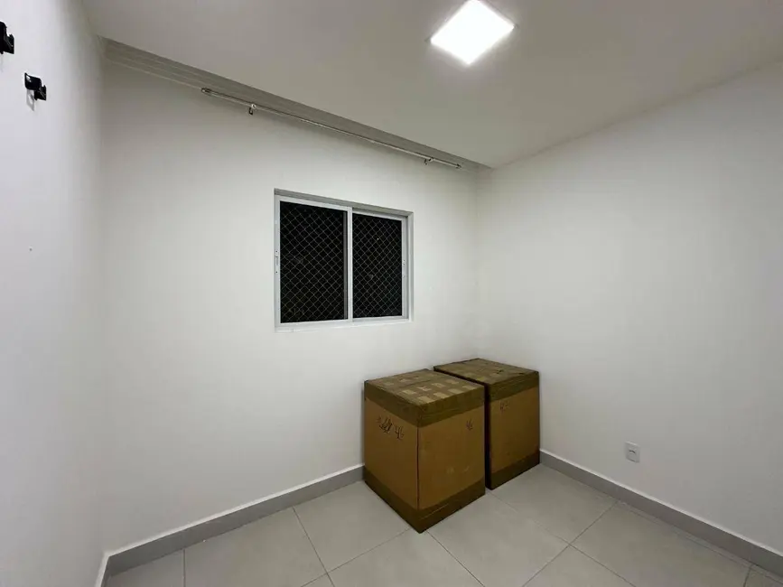 Foto 4 de Apartamento com 3 quartos à venda, 79m2 em Parque dos Pirineus, Anapolis - GO