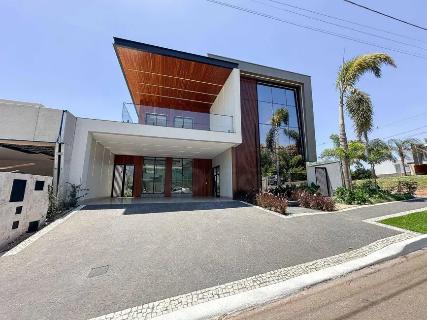 Foto 2 de Sobrado com 4 quartos à venda, 429m2 em Condomínio Residencial Grand Trianon, Anapolis - GO