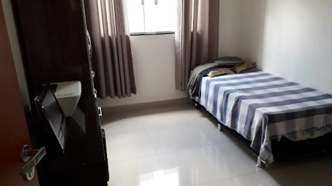 Foto 7 de Casa com 3 quartos à venda, 300m2 em Residencial Vale do Sol, Anapolis - GO