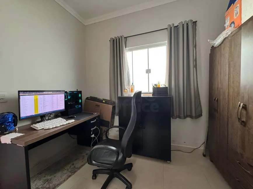 Casa com 3 quartos à venda, 188m2 em Parque dos Pirineus, Anapolis - GO - imagem 7 Foto 7 de Casa com 3 quartos à venda, 188m2 em Parque dos Pirineus, Anapolis - GO