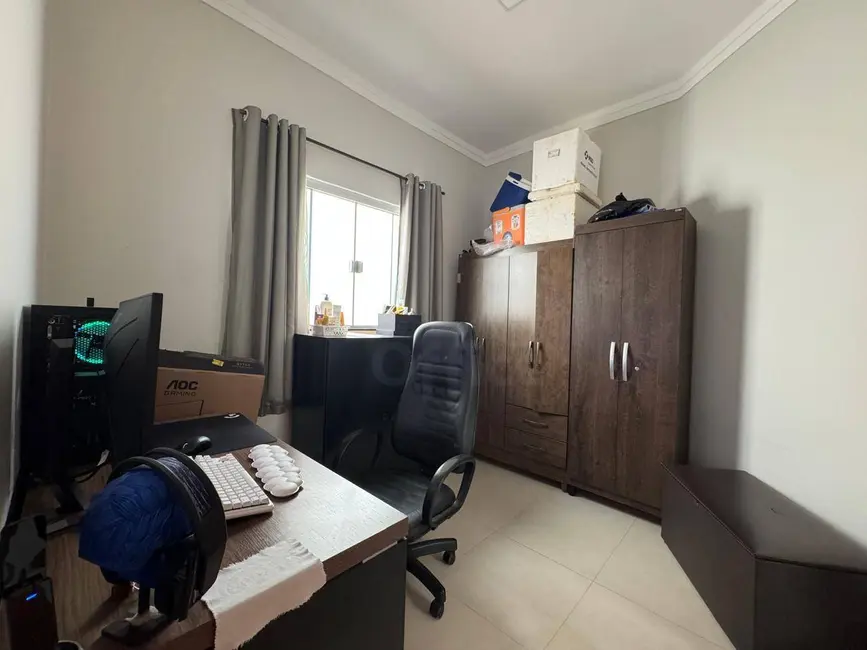 Casa com 3 quartos à venda, 188m2 em Parque dos Pirineus, Anapolis - GO - imagem 6 Foto 6 de Casa com 3 quartos à venda, 188m2 em Parque dos Pirineus, Anapolis - GO