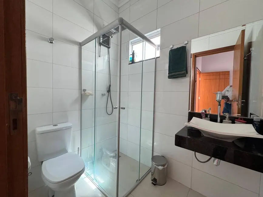 Casa com 3 quartos à venda, 188m2 em Parque dos Pirineus, Anapolis - GO - imagem 5 Foto 5 de Casa com 3 quartos à venda, 188m2 em Parque dos Pirineus, Anapolis - GO