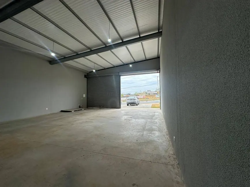 Armazém / Galpão à venda, 200m2 em Jardim Itália, Anapolis - GO - imagem 8 Foto 8 de Armazém / Galpão à venda, 200m2 em Jardim Itália, Anapolis - GO