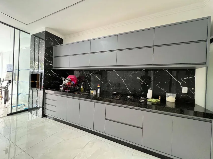 Casa com 3 quartos à venda, 150m2 em Setor Lago dos Buritis, Anapolis - GO - imagem 4 Foto 4 de Casa com 3 quartos à venda, 150m2 em Setor Lago dos Buritis, Anapolis - GO