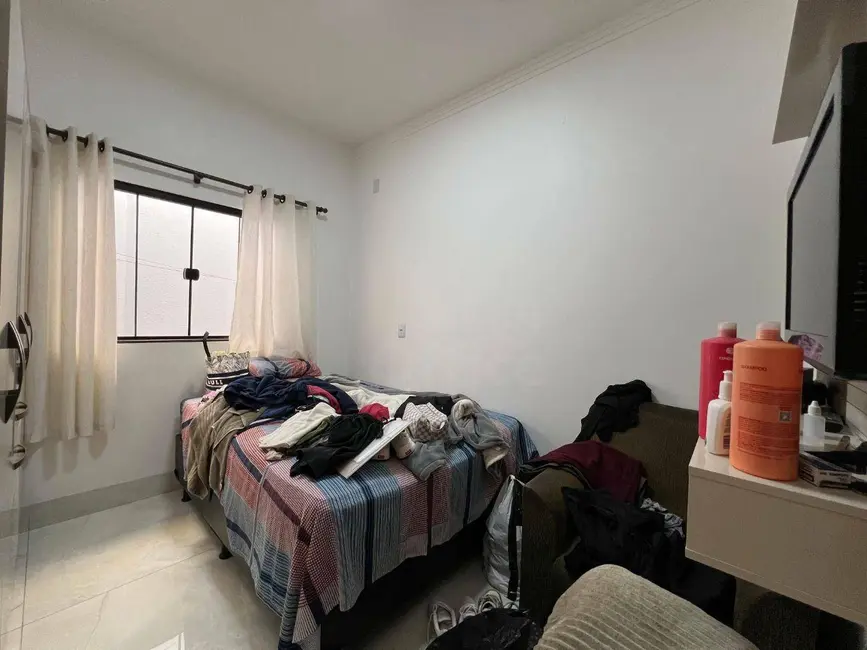 Casa com 3 quartos à venda, 150m2 em Setor Lago dos Buritis, Anapolis - GO - imagem 7 Foto 7 de Casa com 3 quartos à venda, 150m2 em Setor Lago dos Buritis, Anapolis - GO