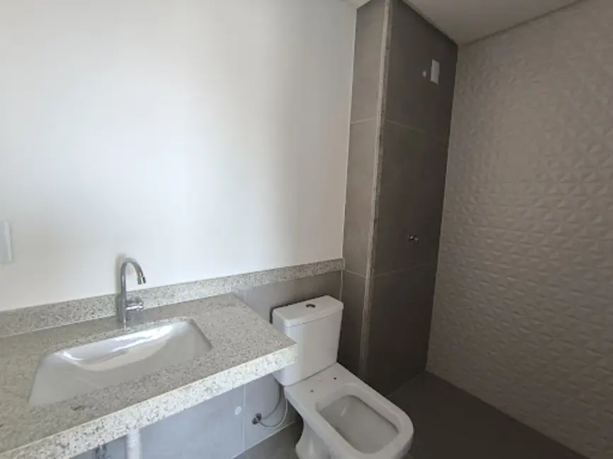 Foto 8 de Apartamento com 2 quartos à venda, 69m2 em Maracananzinho, Anapolis - GO