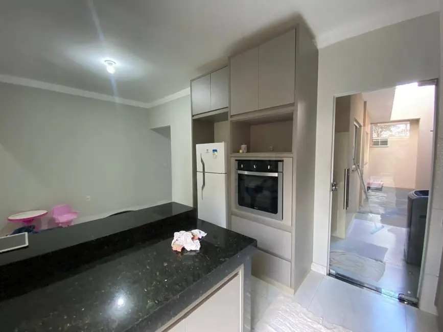 Casa com 3 quartos à venda, 150m2 em Anapolis - GO - imagem 8 Foto 8 de Casa com 3 quartos à venda, 150m2 em Anapolis - GO