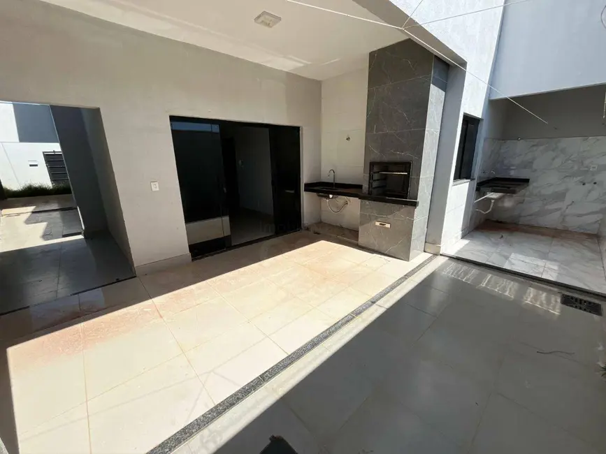 Casa com 3 quartos à venda, 200m2 em Jardim Ana Paula, Anapolis - GO - imagem 2 Foto 2 de Casa com 3 quartos à venda, 200m2 em Jardim Ana Paula, Anapolis - GO