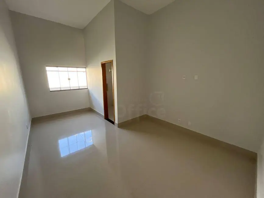 Casa com 3 quartos à venda, 200m2 em Jardim Ana Paula, Anapolis - GO - imagem 5 Foto 5 de Casa com 3 quartos à venda, 200m2 em Jardim Ana Paula, Anapolis - GO
