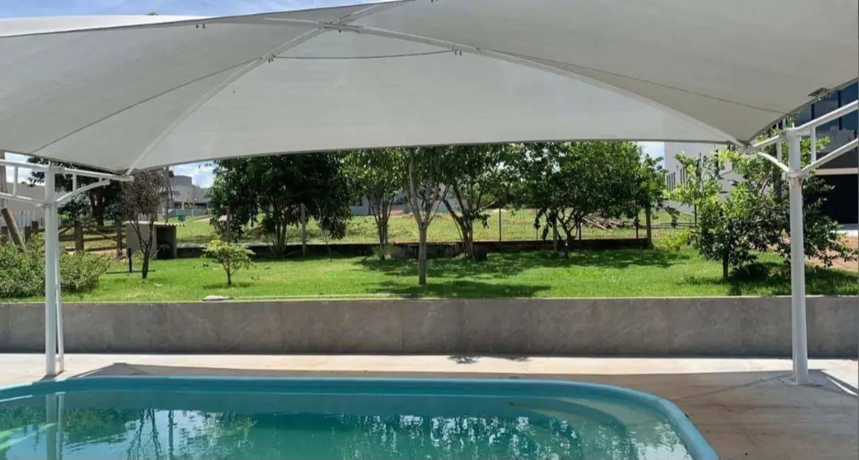 Foto 2 de Casa com 5 quartos à venda, 800m2 em Abadiania - GO