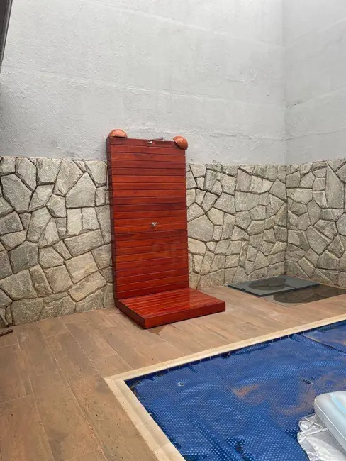Sobrado com 3 quartos à venda, 300m2 em Vila Santa Isabel, Anapolis - GO - imagem 7 Foto 7 de Sobrado com 3 quartos à venda, 300m2 em Vila Santa Isabel, Anapolis - GO