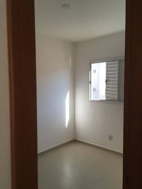 Foto 4 de Apartamento com 2 quartos à venda, 48m2 em Vila Harmonia, Anapolis - GO
