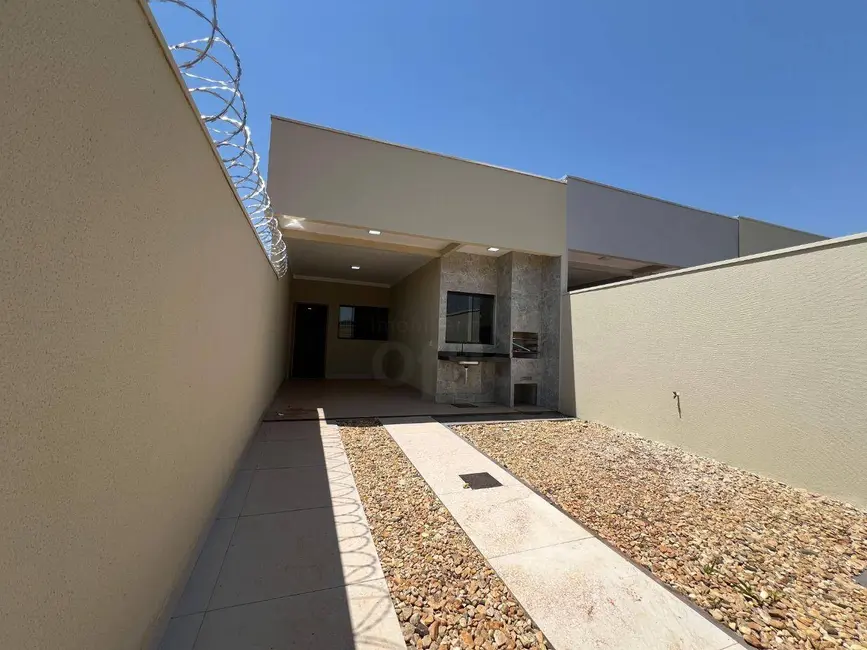 Casa com 3 quartos à venda, 150m2 em Jardim Primavera 1ª Etapa, Anapolis - GO - imagem 2 Foto 2 de Casa com 3 quartos à venda, 150m2 em Jardim Primavera 1ª Etapa, Anapolis - GO