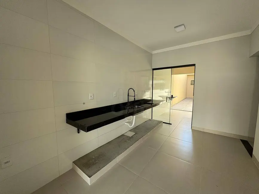 Casa com 3 quartos à venda, 150m2 em Residencial Ana Caroline, Anapolis - GO - imagem 5 Foto 5 de Casa com 3 quartos à venda, 150m2 em Residencial Ana Caroline, Anapolis - GO