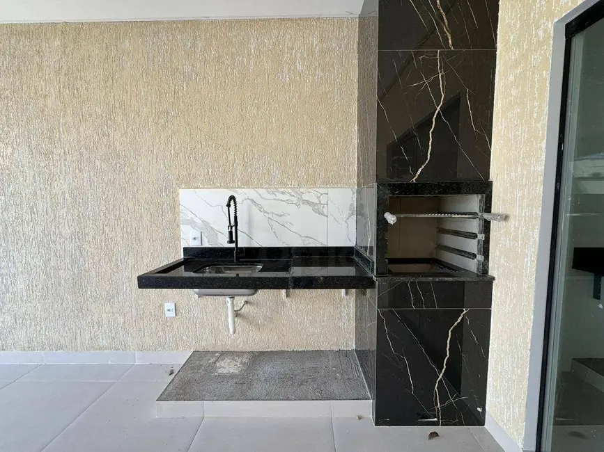 Casa com 3 quartos à venda, 150m2 em Residencial Ana Caroline, Anapolis - GO - imagem 3 Foto 3 de Casa com 3 quartos à venda, 150m2 em Residencial Ana Caroline, Anapolis - GO