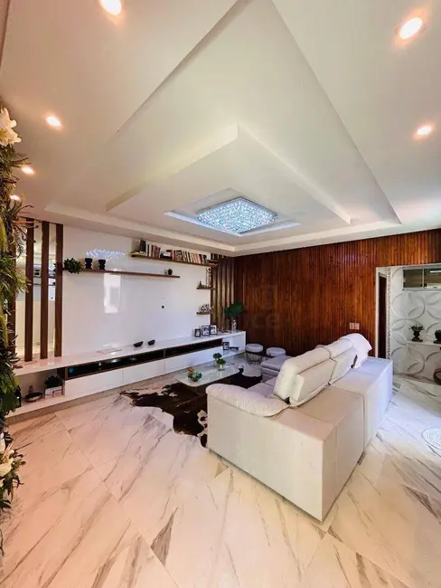 Casa com 2 quartos à venda, 400m2 em Residencial Tangará, Anapolis - GO - imagem 4 Foto 4 de Casa com 2 quartos à venda, 400m2 em Residencial Tangará, Anapolis - GO