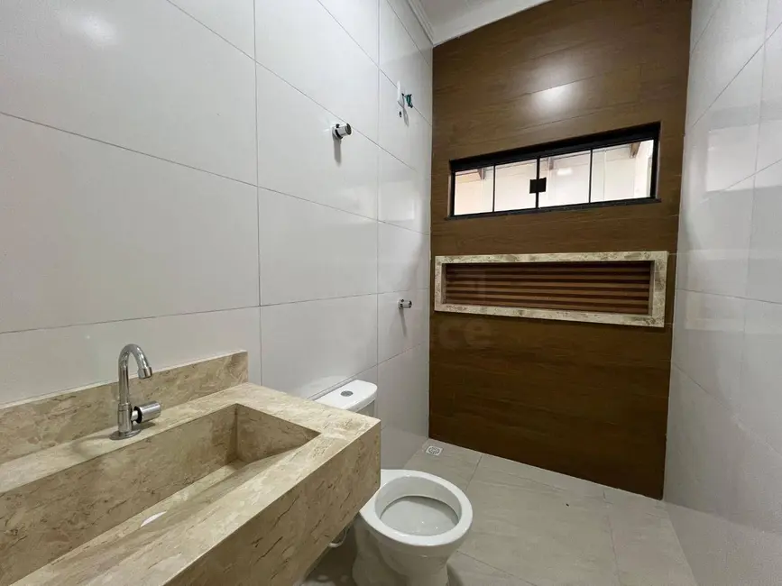 Foto 8 de Casa com 2 quartos à venda, 150m2 em Anapolis - GO