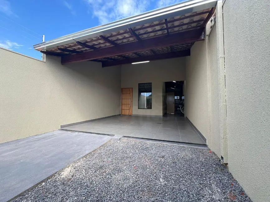 Foto 3 de Casa com 2 quartos à venda, 150m2 em Anapolis - GO