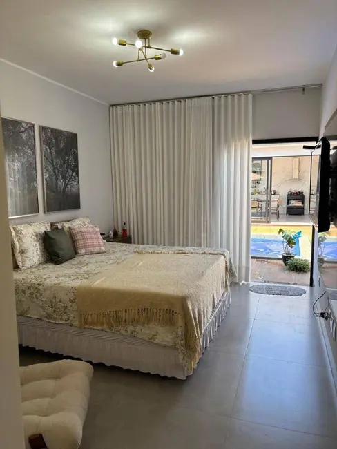 Casa com 3 quartos à venda, 360m2 em Anapolis - GO - imagem 6 Foto 6 de Casa com 3 quartos à venda, 360m2 em Anapolis - GO