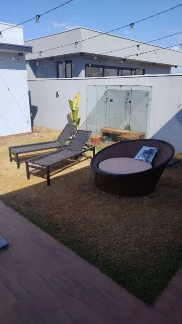 Casa com 3 quartos à venda, 360m2 em Anapolis - GO - imagem 4 Foto 4 de Casa com 3 quartos à venda, 360m2 em Anapolis - GO