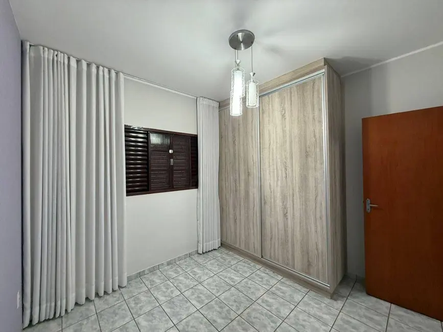 Casa com 3 quartos à venda, 220m2 em Jardim Ana Paula, Anapolis - GO - imagem 7 Foto 7 de Casa com 3 quartos à venda, 220m2 em Jardim Ana Paula, Anapolis - GO
