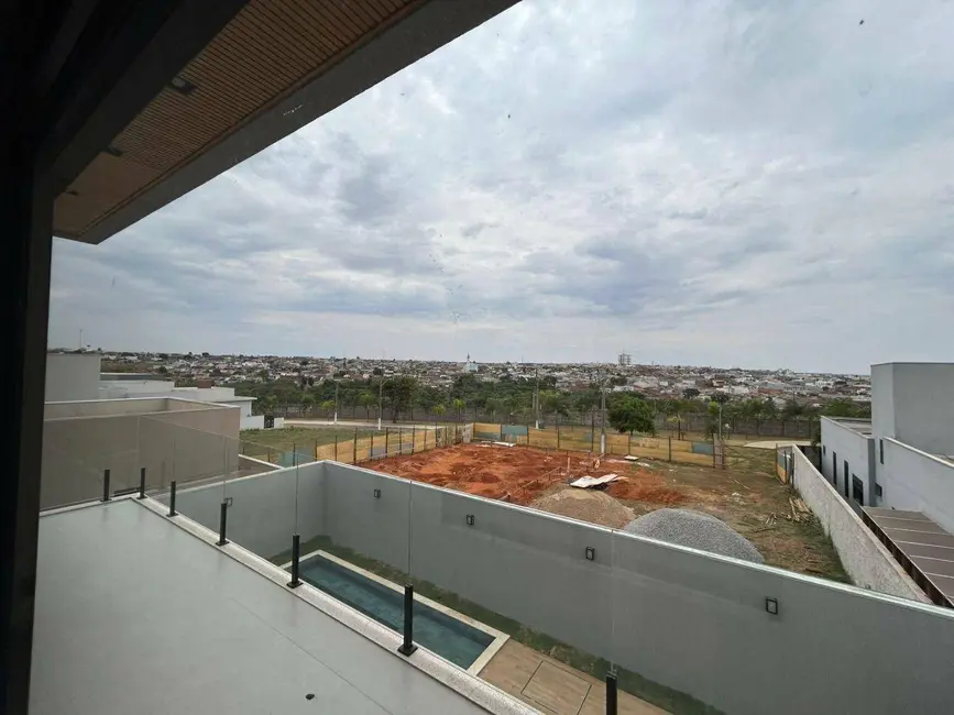 Sobrado com 4 quartos à venda, 420m2 em Condomínio Residencial Belas Artes, Anapolis - GO - imagem 2 Foto 2 de Sobrado com 4 quartos à venda, 420m2 em Condomínio Residencial Belas Artes, Anapolis - GO