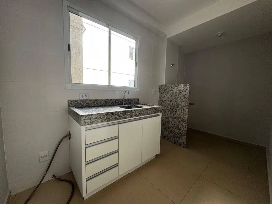 Foto 9 de Apartamento com 2 quartos para alugar, 55m2 em Jardim Progresso, Anapolis - GO