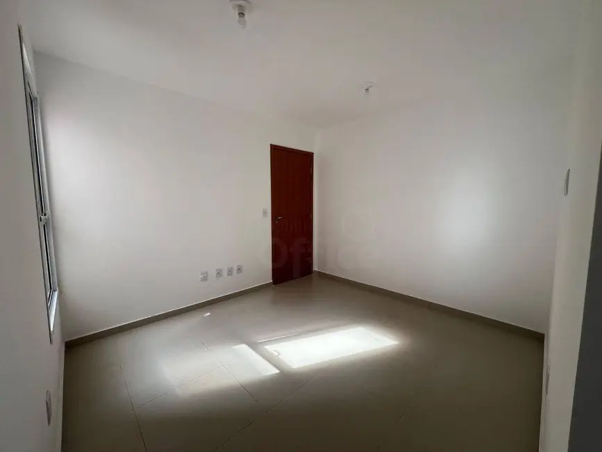 Foto 2 de Apartamento com 2 quartos à venda, 42m2 em Residencial Bela Vista, Anapolis - GO