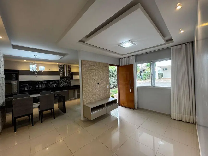 Foto 4 de Casa de Condomínio com 3 quartos para alugar, 201m2 em Residencial Sol Nascente, Anapolis - GO