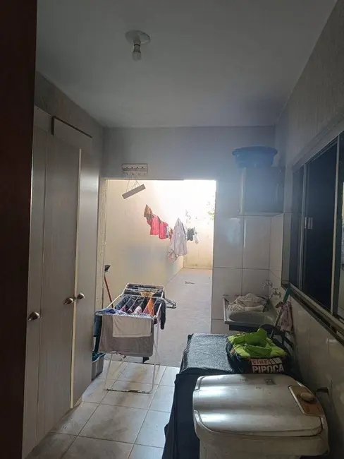 Casa com 3 quartos à venda, 150m2 em Jardim Tesouro, Anapolis - GO - imagem 3 Foto 3 de Casa com 3 quartos à venda, 150m2 em Jardim Tesouro, Anapolis - GO