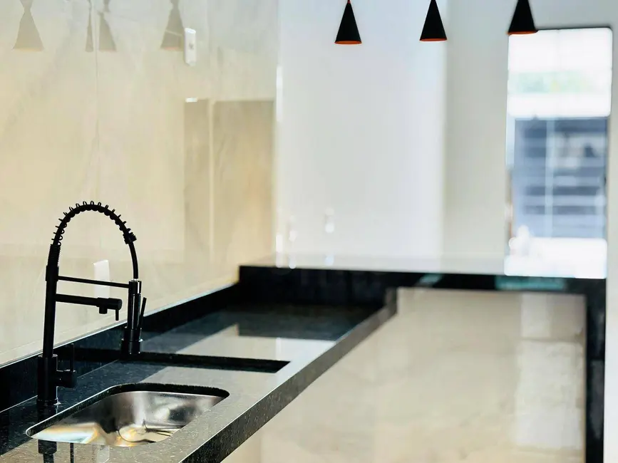 Foto 7 de Casa com 3 quartos à venda, 150m2 em Anapolis - GO