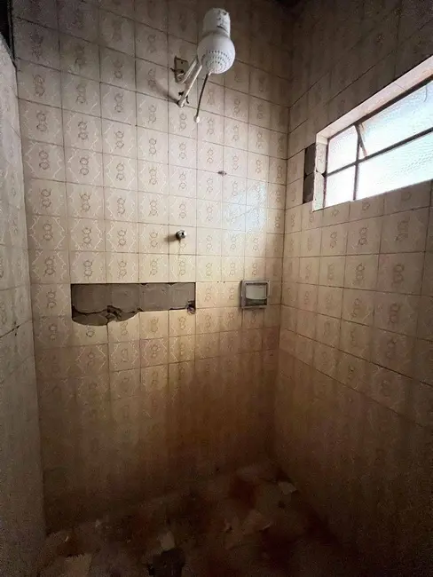 Casa com 3 quartos à venda, 400m2 em Setor Central, Anapolis - GO - imagem 8 Foto 8 de Casa com 3 quartos à venda, 400m2 em Setor Central, Anapolis - GO