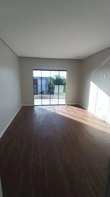 Casa com 3 quartos à venda, 360m2 em Anapolis - GO - imagem 3 Foto 3 de Casa com 3 quartos à venda, 360m2 em Anapolis - GO