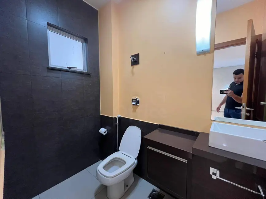 Apartamento com 2 quartos para alugar, 150m2 em Setor Central, Anapolis - GO - imagem 3 Foto 3 de Apartamento com 2 quartos para alugar, 150m2 em Setor Central, Anapolis - GO