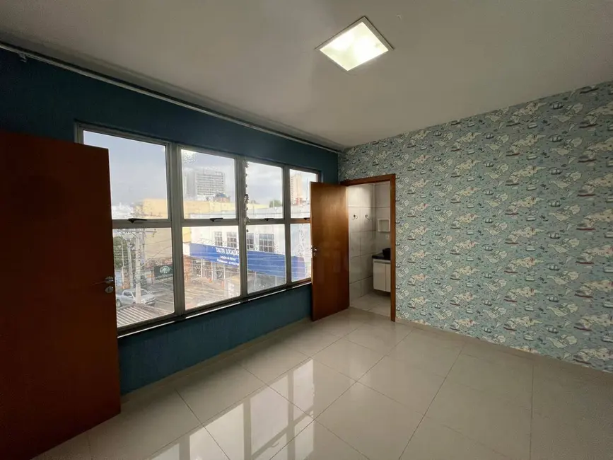 Apartamento com 2 quartos para alugar, 150m2 em Setor Central, Anapolis - GO - imagem 5 Foto 5 de Apartamento com 2 quartos para alugar, 150m2 em Setor Central, Anapolis - GO