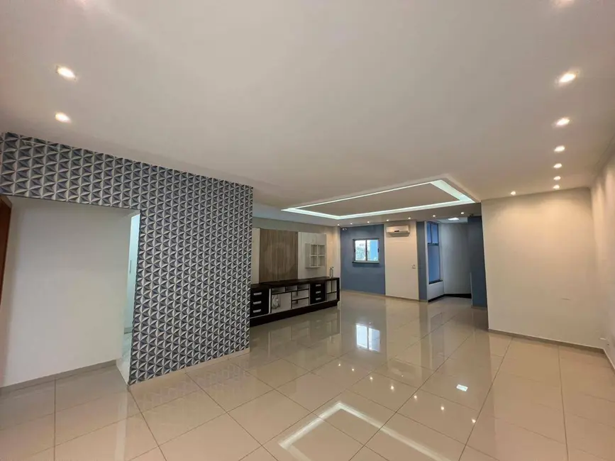 Apartamento com 2 quartos para alugar, 150m2 em Setor Central, Anapolis - GO - imagem 1 Foto 1 de Apartamento com 2 quartos para alugar, 150m2 em Setor Central, Anapolis - GO