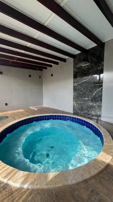 Casa com 3 quartos à venda, 300m2 em Parque dos Pirineus, Anapolis - GO - imagem 1 Foto 1 de Casa com 3 quartos à venda, 300m2 em Parque dos Pirineus, Anapolis - GO