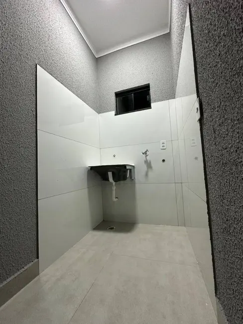 Foto 2 de Casa com 3 quartos à venda, 150m2 em Jibran El Hadj, Anapolis - GO