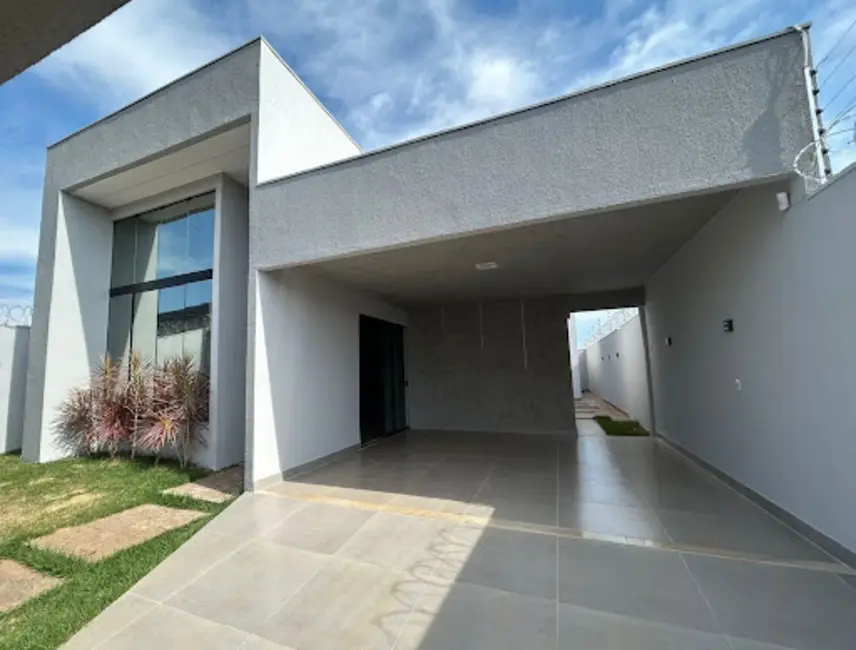 Foto 1 de Casa com 3 quartos à venda, 300m2 em Residencial Cerejeiras, Anapolis - GO