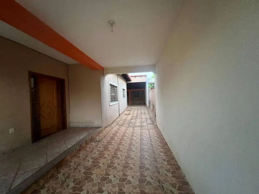 Foto 5 de Casa com 3 quartos à venda, 400m2 em Anápolis City, Anapolis - GO