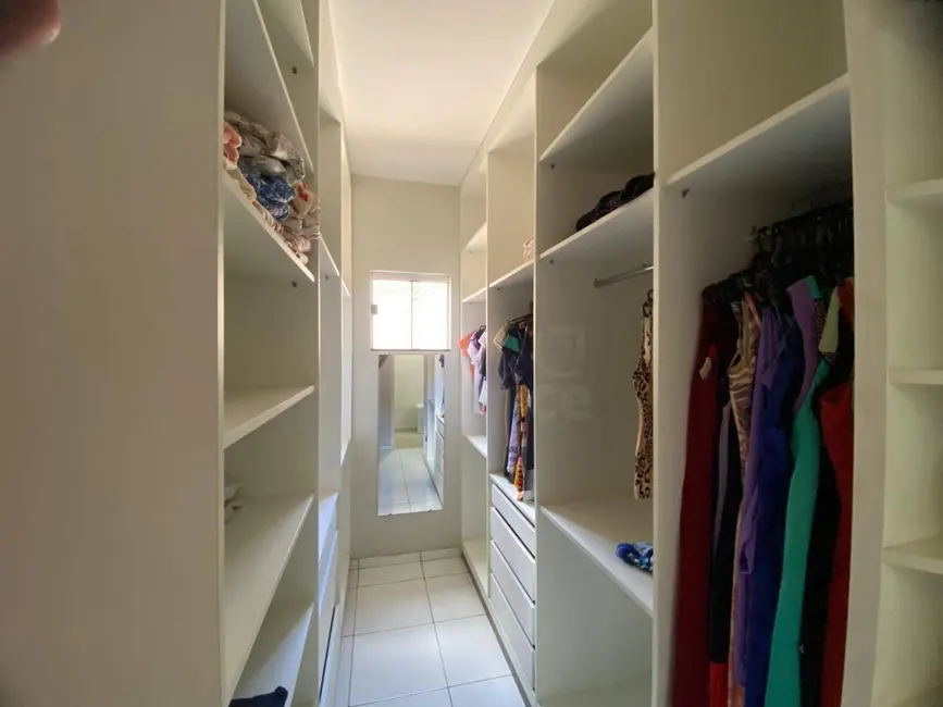 Foto 8 de Casa com 3 quartos à venda, 314m2 em Residencial Vale do Sol, Anapolis - GO