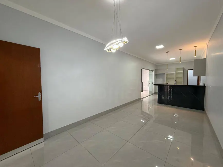 Casa com 3 quartos à venda, 200m2 em Anapolis - GO - imagem 9 Foto 9 de Casa com 3 quartos à venda, 200m2 em Anapolis - GO