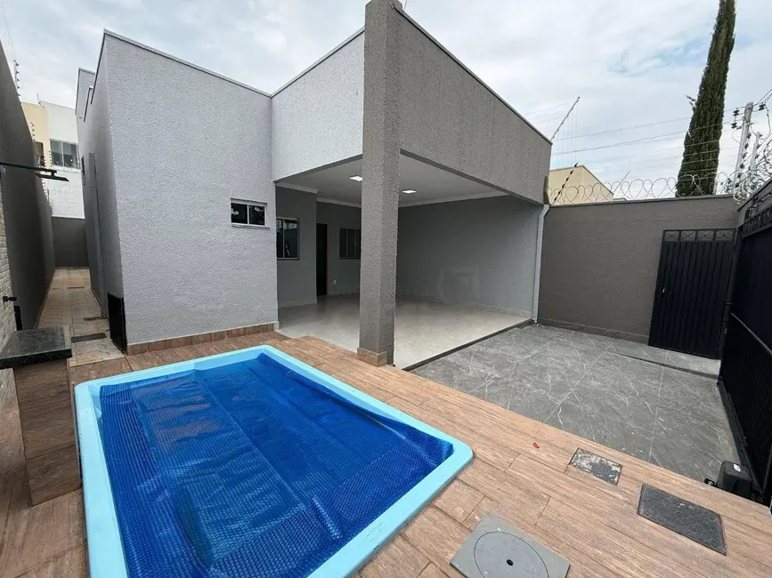 Casa com 3 quartos à venda, 200m2 em Anapolis - GO - imagem 3 Foto 3 de Casa com 3 quartos à venda, 200m2 em Anapolis - GO