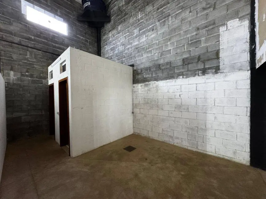 Armazém / Galpão para alugar, 275m2 em Recanto do Sol, Anapolis - GO - imagem 9 Foto 9 de Armazém / Galpão para alugar, 275m2 em Recanto do Sol, Anapolis - GO