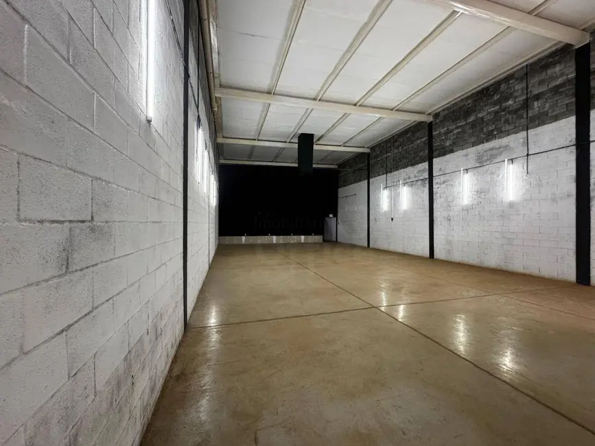 Armazém / Galpão para alugar, 275m2 em Recanto do Sol, Anapolis - GO - imagem 8 Foto 8 de Armazém / Galpão para alugar, 275m2 em Recanto do Sol, Anapolis - GO