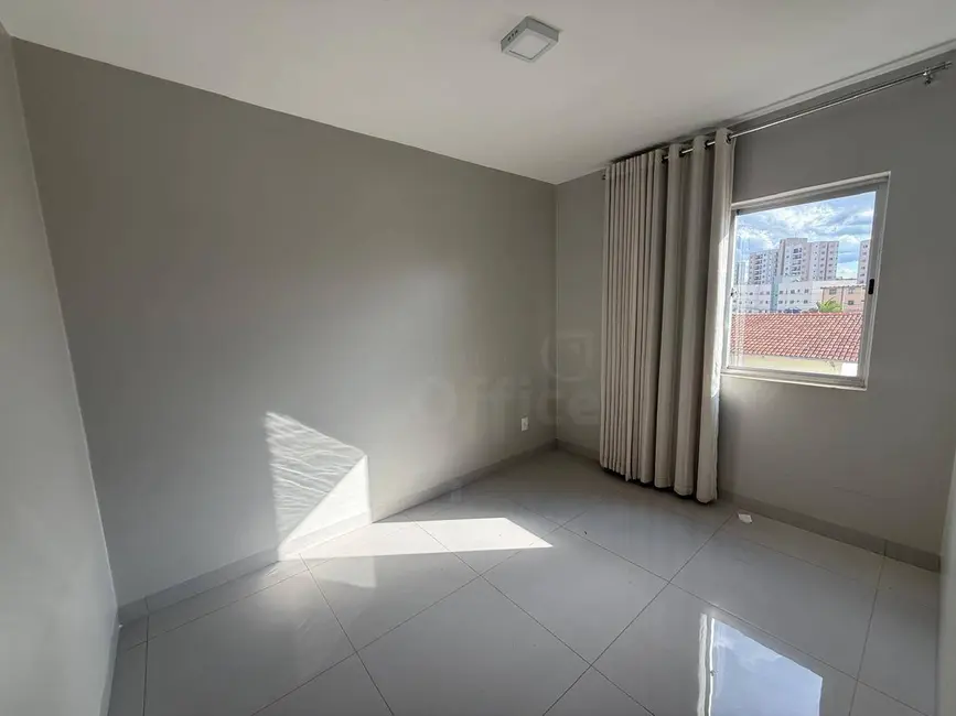 Foto 3 de Apartamento com 3 quartos à venda, 77m2 em Vila Industrial, Anapolis - GO