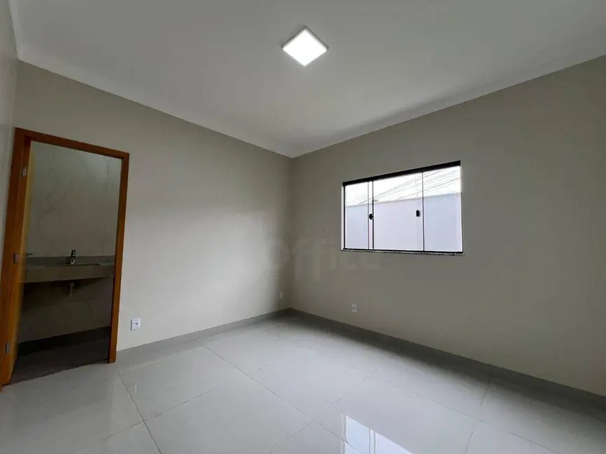 Casa com 3 quartos à venda, 150m2 em São Carlos, Anapolis - GO - imagem 9 Foto 9 de Casa com 3 quartos à venda, 150m2 em São Carlos, Anapolis - GO