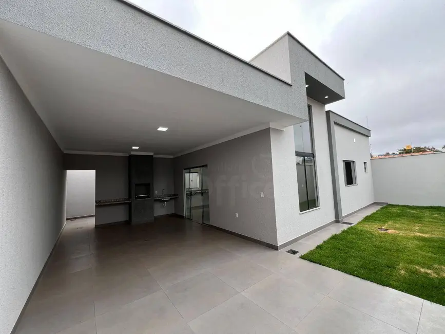 Casa com 3 quartos à venda, 150m2 em São Carlos, Anapolis - GO - imagem 1 Foto 1 de Casa com 3 quartos à venda, 150m2 em São Carlos, Anapolis - GO