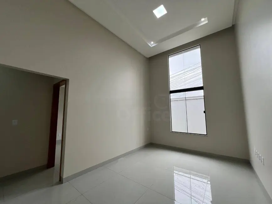 Casa com 3 quartos à venda, 150m2 em São Carlos, Anapolis - GO - imagem 3 Foto 3 de Casa com 3 quartos à venda, 150m2 em São Carlos, Anapolis - GO